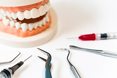 なるべく削らない、なるべく抜かない虫歯治療を実践